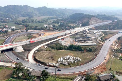 Tăng cường tuyên truyền bảo đảm an toàn giao thông tại khu vực thi công Cao tốc Tuyên Quang - Hà Giang