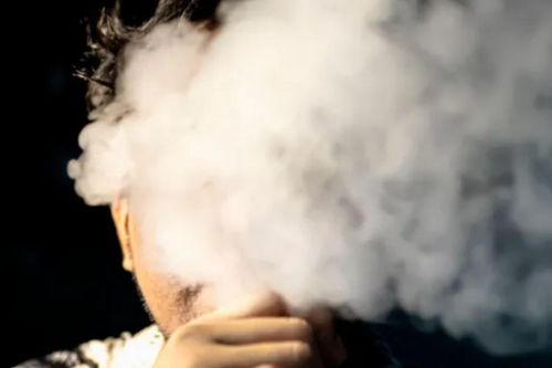 Cuộc chiến với vape ở Singapore và câu hỏi về giới hạn của chính sách