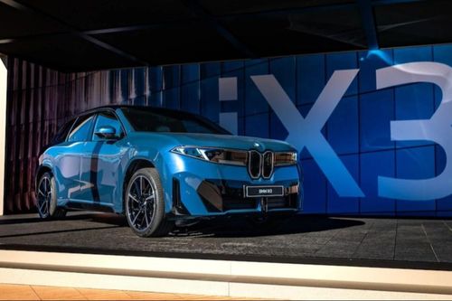 BMW iX3 thế hệ mới ra mắt tại CES 2026