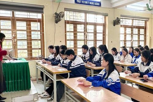 Hơn 900 thí sinh tham gia Kỳ thi chọn học sinh giỏi cấp tỉnh lớp 12, năm học 2025 - 2026