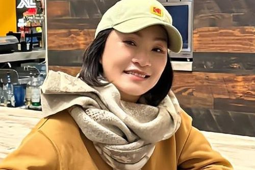 Hồng Đào nói gì khi có tin vui ở tuổi 64?