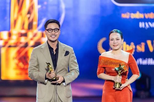 Việt Hương và mùa 'quả ngọt' sau hơn 30 năm bền bỉ với nghệ thuật