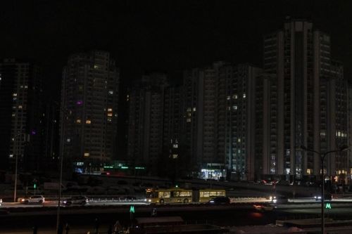 Ukraine khẩn trương nhập khẩu điện và thiết bị năng lượng