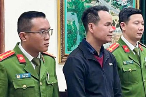 Tạm giữ hình sự tài xế xe khách gây tai nạn trên QL6 khiến 3 người tử vong