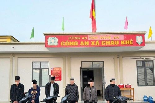 Khởi tố 5 đối tượng về hành vi gây rối trật tự công cộng