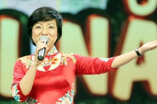 Cuộc sống ở tuổi U60 của nữ MC duy nhất chương trình 'Gặp nhau cuối năm - Táo quân'