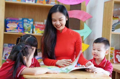 Lần đầu tiên đề xuất hiệu trưởng, phó hiệu trưởng mầm non phải trực tiếp đứng lớp