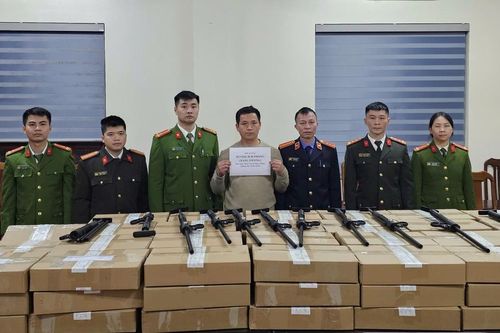 Triệt phá 'tổng kho' giấu vũ khí ở biên giới Lạng Sơn
