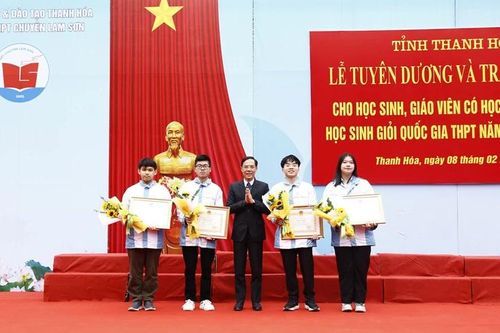 Tạo dựng nền tảng cho chặng đường mới