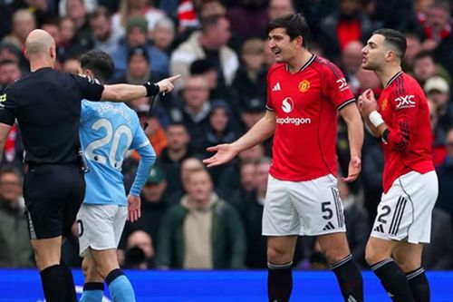 Carrick hồi sinh Manchester United nhưng Diogo Dalot vẫn là mối nguy tiềm ẩn