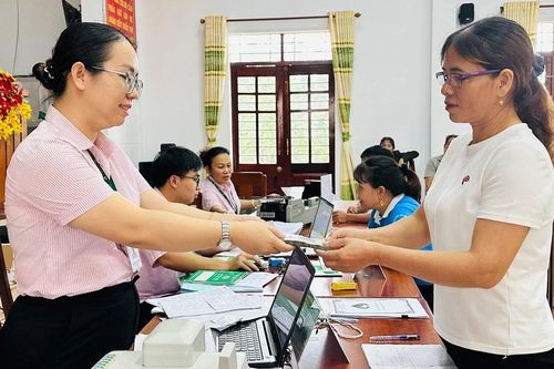 Nới 'room' tín dụng tạo việc làm: Cú hích mới cho doanh nghiệp và người lao động