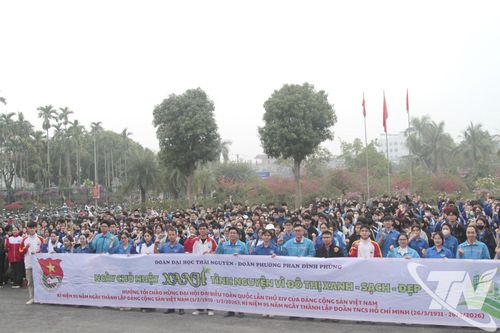 Hơn 1.000 thanh niên, sinh viên ra quân vệ sinh môi trường, chỉnh trang đô thị