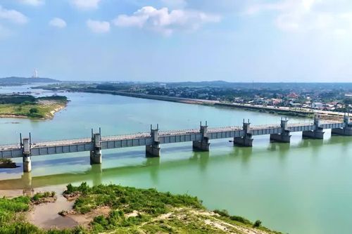 Cận cảnh công trình gần 1.500 tỷ đồng bắc ngang sông Trà Khúc