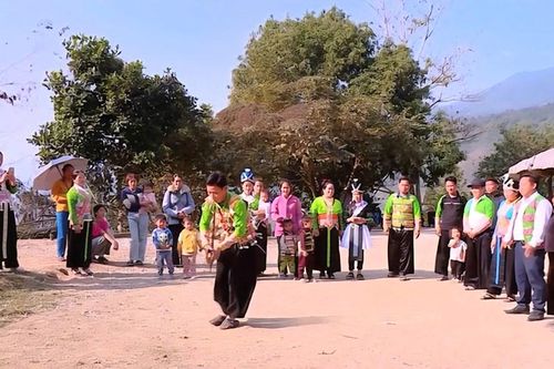 Gia đình là nguồn cội của mùa Xuân
