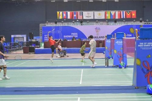 Đoàn Thể thao Người khuyết tật Việt Nam tập luyện tại Thái Lan
