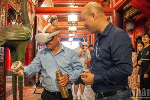 Tăng cường chuyển đổi số, phát triển du lịch thông minh