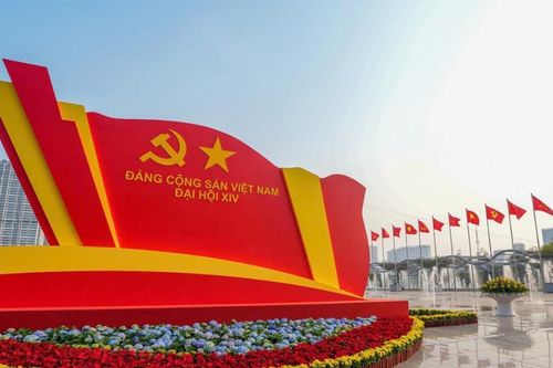 Ngày làm việc đầu tiên Đại hội đại biểu toàn quốc lần thứ XIV của Đảng