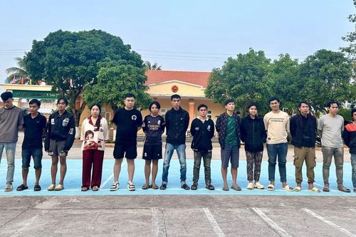 Bắt giữ 16 người nhập cảnh trái phép từ Campuchia