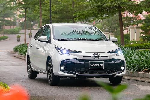 Sedan cỡ B: Toyota Vios vẫn 'hot', Hyundai Accent 'hụt hơi' đầy bất ngờ