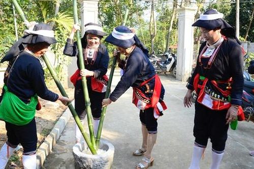 'Tết năm cùng' – Mùa sum họp thiêng liêng của người Dao quần chẹt xứ Thanh