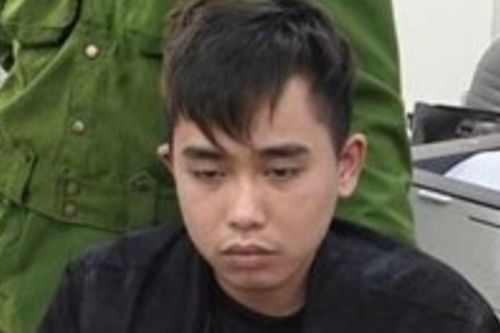 Bênh vực bạn gái vừa bị cho nghỉ việc, thanh niên không ngờ đến cái kết