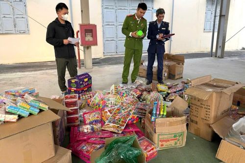 Tạm giữ hơn 3.000 sản phẩm không rõ nguồn gốc