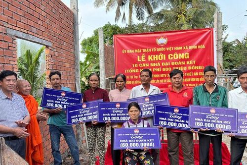 Xã Định Hòa khởi công xây dựng 10 căn nhà Đại đoàn kết