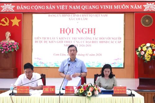 Xã Cam Lâm lấy ý kiến cử tri nơi công tác đối với người ứng cử đại biểu HĐND các cấp