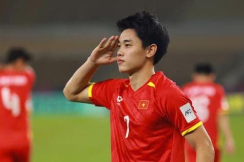 Đình Bắc trở lại, HLV Kim Sang-sik sẵn sàng giải mã hàng thủ U23 Trung Quốc