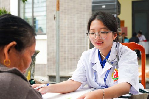 Hiệu quả mô hình phối hợp y tế tuyến Trung ương trong an sinh xã hội