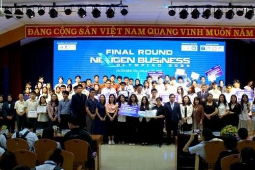 Vượt qua 27 đối thủ, sinh viên UFM giành giải nhất sân chơi kinh doanh quốc tế