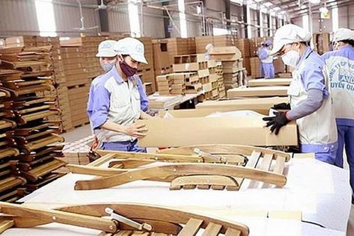 Xuất khẩu gỗ hụt đích 20 tỷ USD, dòng tiền trên sàn chứng khoán dồn sự chú ý vào 'vua gỗ' Phú Tài (PTB)