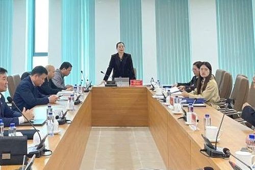 Họp Hội đồng tư vấn tuyển chọn tổ chức, cá nhân chủ trì thực hiện nhiệm vụ khoa học và công nghệ cấp tỉnh