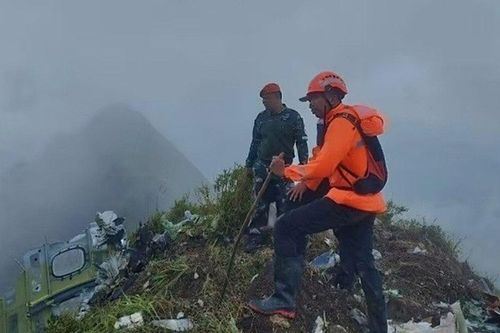 Đã phát hiện thân và đuôi máy bay mất tích chở 11 người, khẩn trương tìm kiếm tung tích nạn nhân