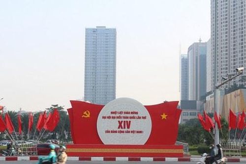 13 mốc son của Đảng vinh quang