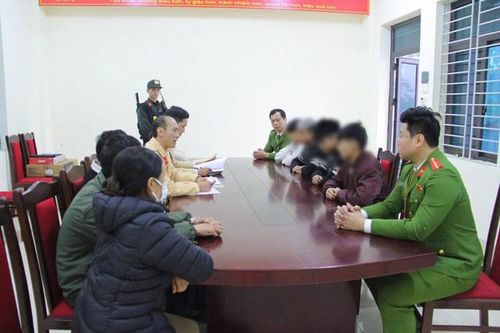 Bị phạt 13,5 triệu đồng vì giao xe cho người không đủ điều kiện