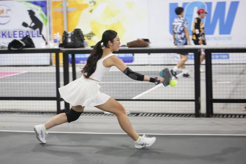 Đại gia may mặc TP.HCM một thời giờ 'sống nhờ' cho thuê sân pickleball