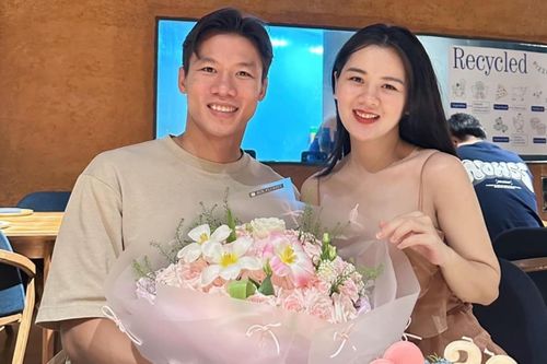 Quế Ngọc Hải kỷ niệm 8 năm cưới cựu hoa khôi ĐH Vinh