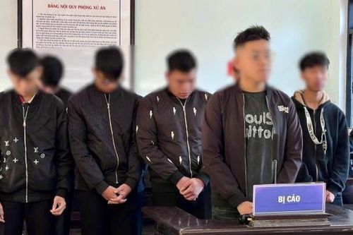 Cơ hội sửa sai cho nhóm thanh niên hành xử côn đồ