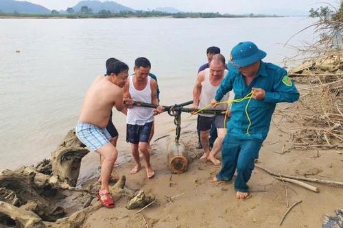 Hủy nổ quả bom nặng 250kg