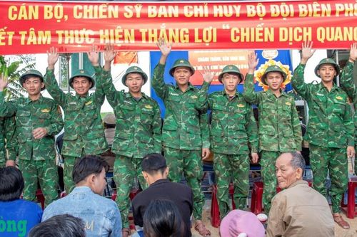 Ngôi nhà nghĩa tình sau mùa lũ đi qua
