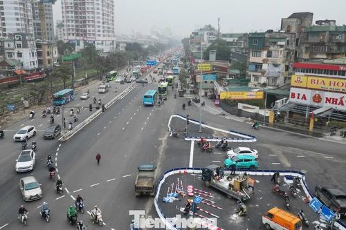 Dựng 3 đảo giao thông tại nút Giải Phóng – Kim Đồng để tổ chức lại giao thông