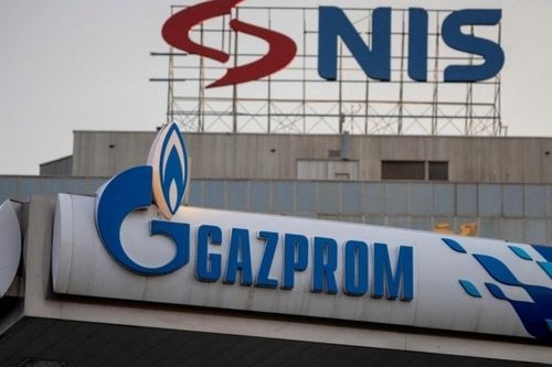 Gazprom Neft bán cổ phần tại NIS cho ai?