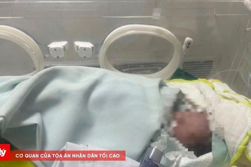 Kịp thời cứu sống trẻ sơ sinh bị bỏ rơi ở mương nước