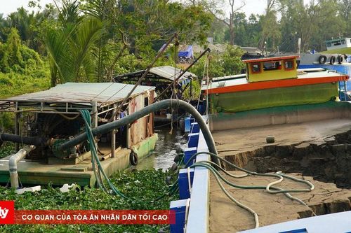 Tạm giữ hơn 2.000m³ cát san lấp không rõ nguồn gốc