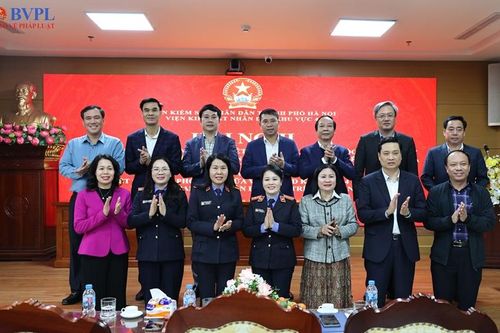 VKSND Khu vực 4, TP Hà Nội ký Quy chế phối hợp với UBND 12 phường về thực hiện Nghị quyết 205