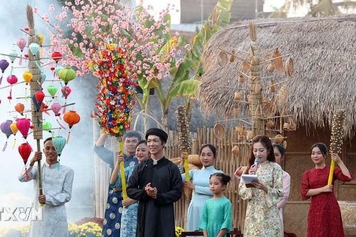 Nha Trang níu chân du khách bằng không gian Tết cổ truyền