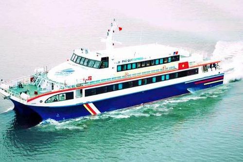 Thêm tàu cao tốc cho đặc khu Phú Quý