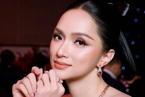 Thái độ của Hương Giang về Miss Grand gây khó hiểu