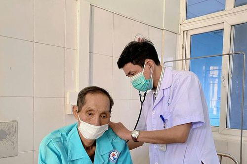 Quảng Trị: Phối hợp liên khoa can thiệp nút mạch cứu sống bệnh nhân ho ra máu do sét đánh